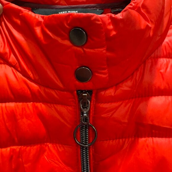 Vero Moda Puffer Jacket - Picture 3 of 6